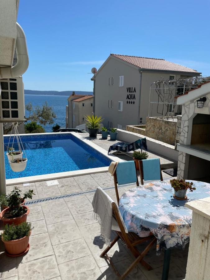 Villa Dani Sea & Pool Apartments โตรกีร์ ภายนอก รูปภาพ